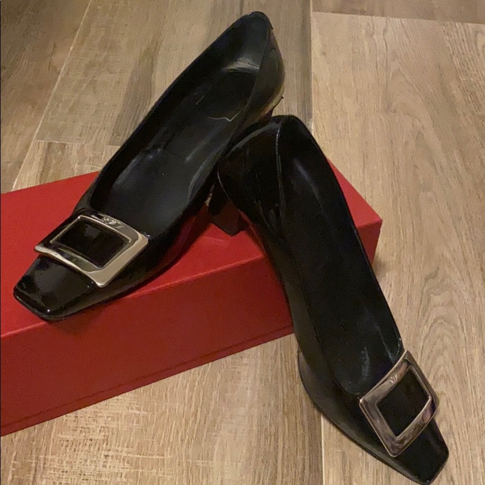 Roger Vivier Decollette Belle flats